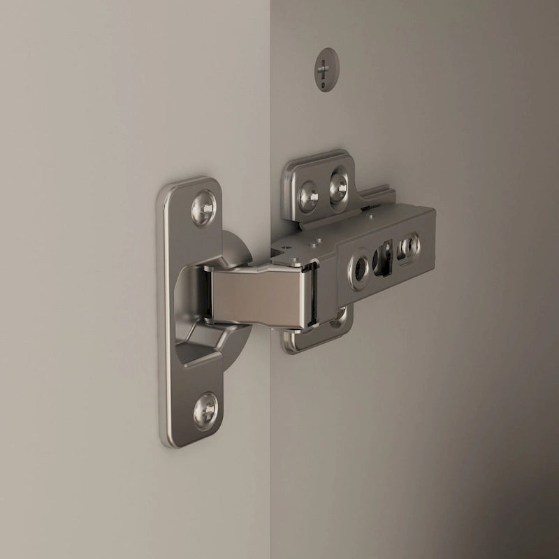 Grande armoire de rangement blanche à 4 portes avec étagères réglables