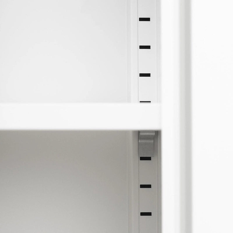 Meuble de rangement contemporain à deux portes avec étagères réglables Blanc pur