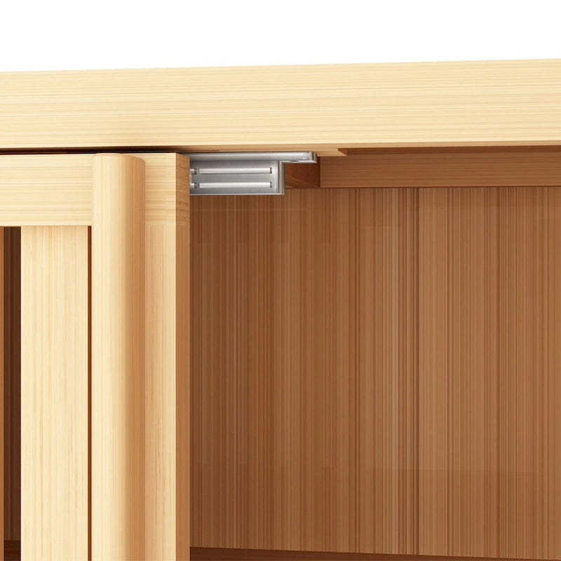 Meuble de rangement à deux portes en bambou avec étagère ouverte, finition naturelle