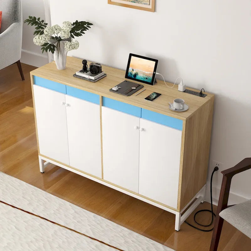 Buffet 4 portes Accent avec éclairage LED et prise de courant
