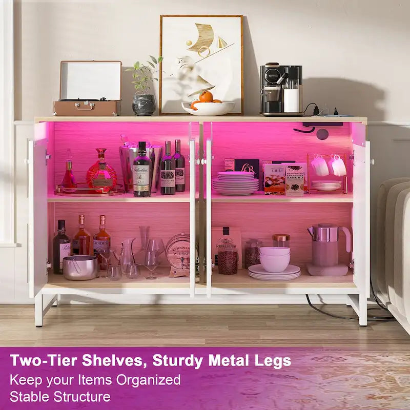 Buffet 4 portes Accent avec éclairage LED et prise de courant
