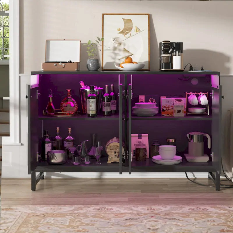 Buffet 4 portes Accent avec éclairage LED et prise de courant
