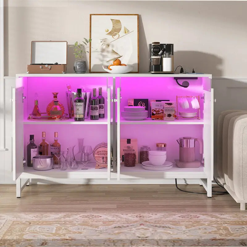 Buffet 4 portes Accent avec éclairage LED et prise de courant